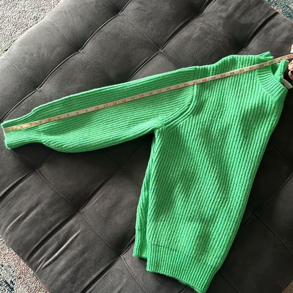 H&M Green Ribbed Sweater - Picture 12 of 12